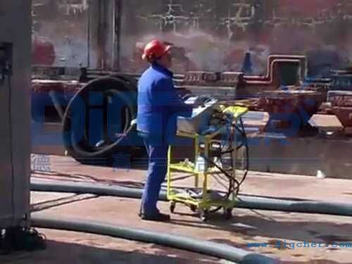 超高壓水自動爬壁清洗機構(gòu)操控裝置